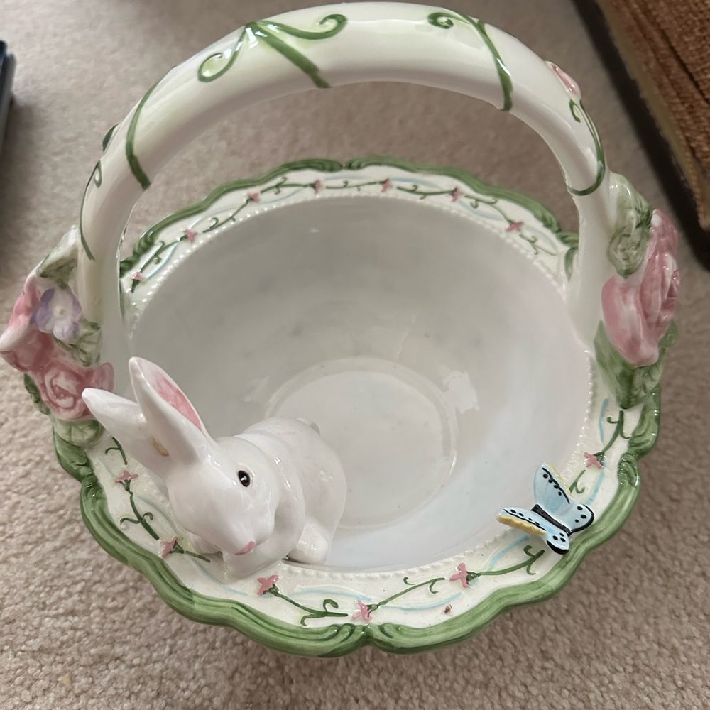 Easter Candy Dish - Picture 2 of 9